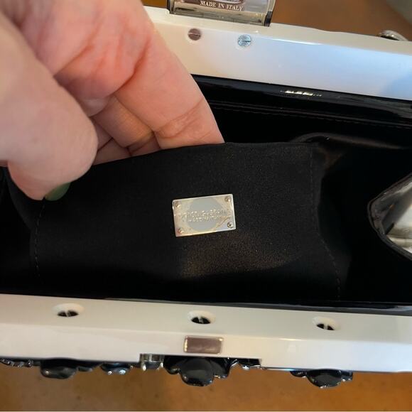 NWOT Dolce & Gabbana Black Floral Crystal VANDA Bag Chic, Bold & Glamorous - Picture 10 of 10